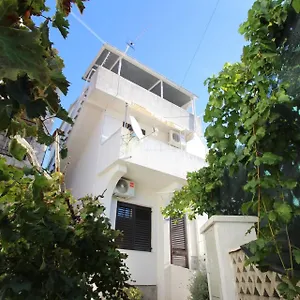 Bugi Gasthof Baška